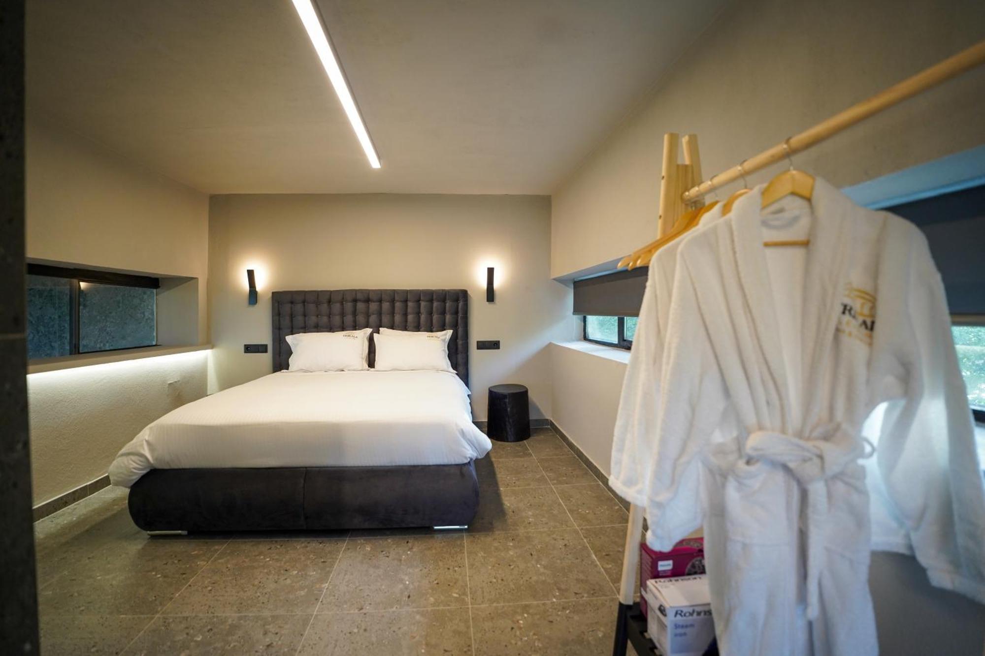 Industrial Loft Lägenhet Tríkala Exteriör bild