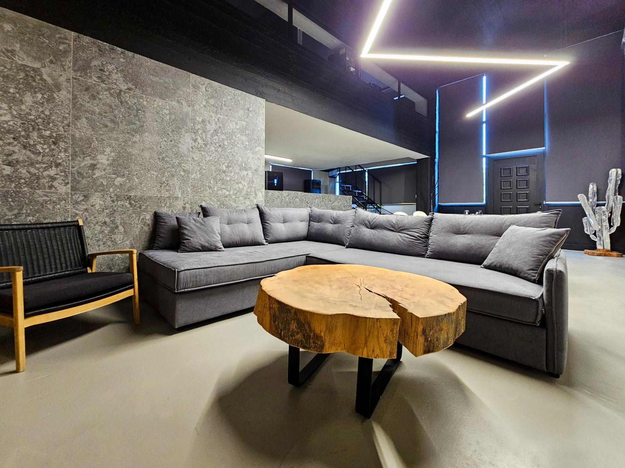 Industrial Loft Lägenhet Tríkala Exteriör bild